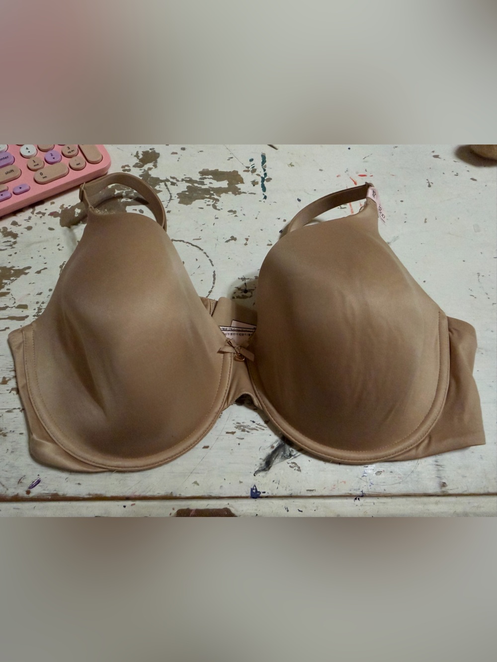 Victoria's Secret 38DD new Smooth Nude Underwire Bra comfort seamless